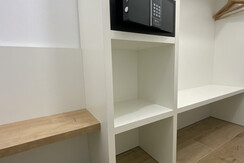 RIPOSTIGLIO CON CASSAFORTE