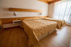 Camera Tripla Ristrutturata (1)