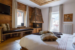 Montreal - cottage room