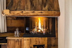 Montreal - cottage room