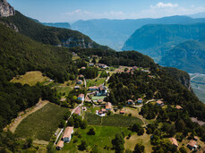 Tra le Montagne - Il Giardino del Vino più bello d’Europa