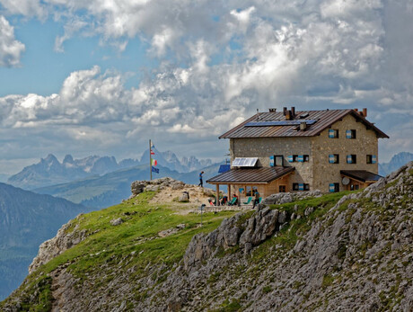 Dolomiti d'Autunno: Rifugio Velo della Madonna