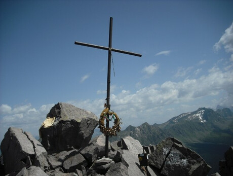 Pellegrinaggio alla Cima del Monte Cauriol 