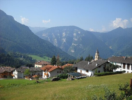 "Cardinale contro giullare alla corte della Regina Cornaro"