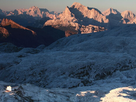 #VIVEREINRIFUGIO: i rifugisti delle Dolomiti Patrimonio UNESCO si raccontano