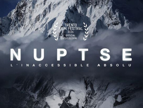 "Nuptse: L''Inaccessible Absolu"