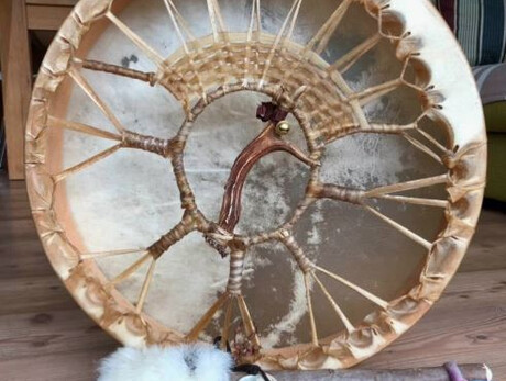 Un tamburo sciamanico per il solstizio d'inverno