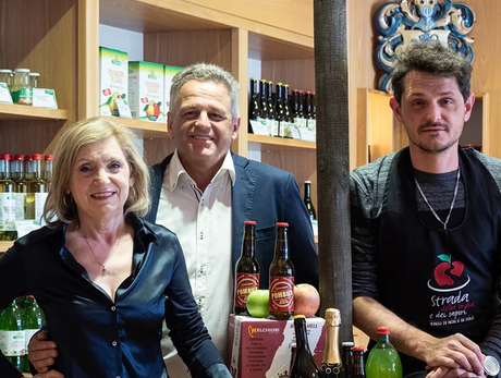 Discovering apple processing 