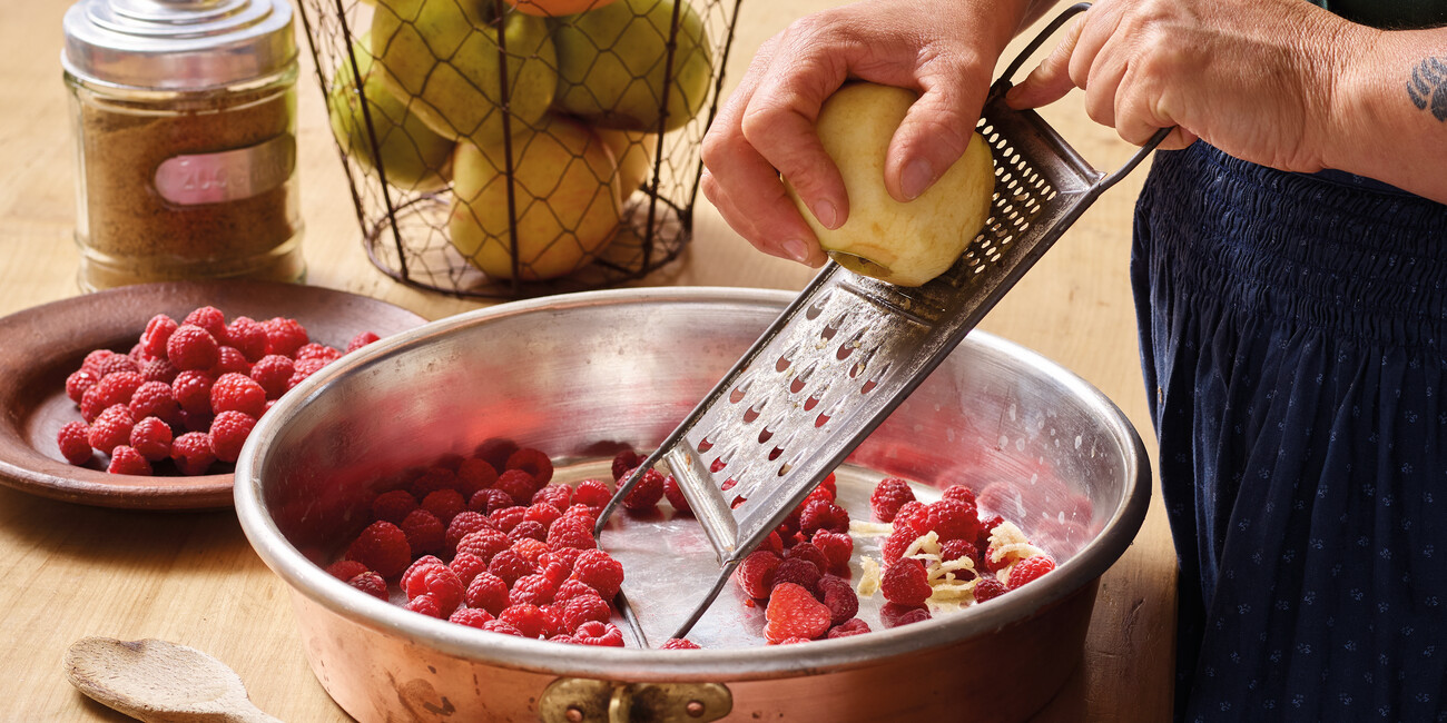 Harvesting, processing, and preserving: all with your own hands THE BEST OF TRENTINO… MADE BY ME #4