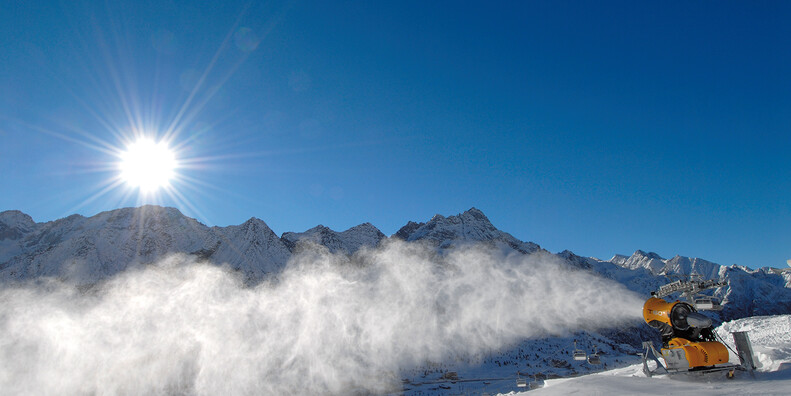 Trentino imbiancato, condizioni ottimali per lo sci  #1