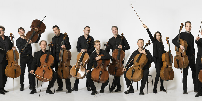 Aprono i 12 violoncellisti dei Berliner Philharmoniker #1