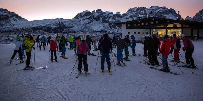 Skifahren im Morgengrauen #3
