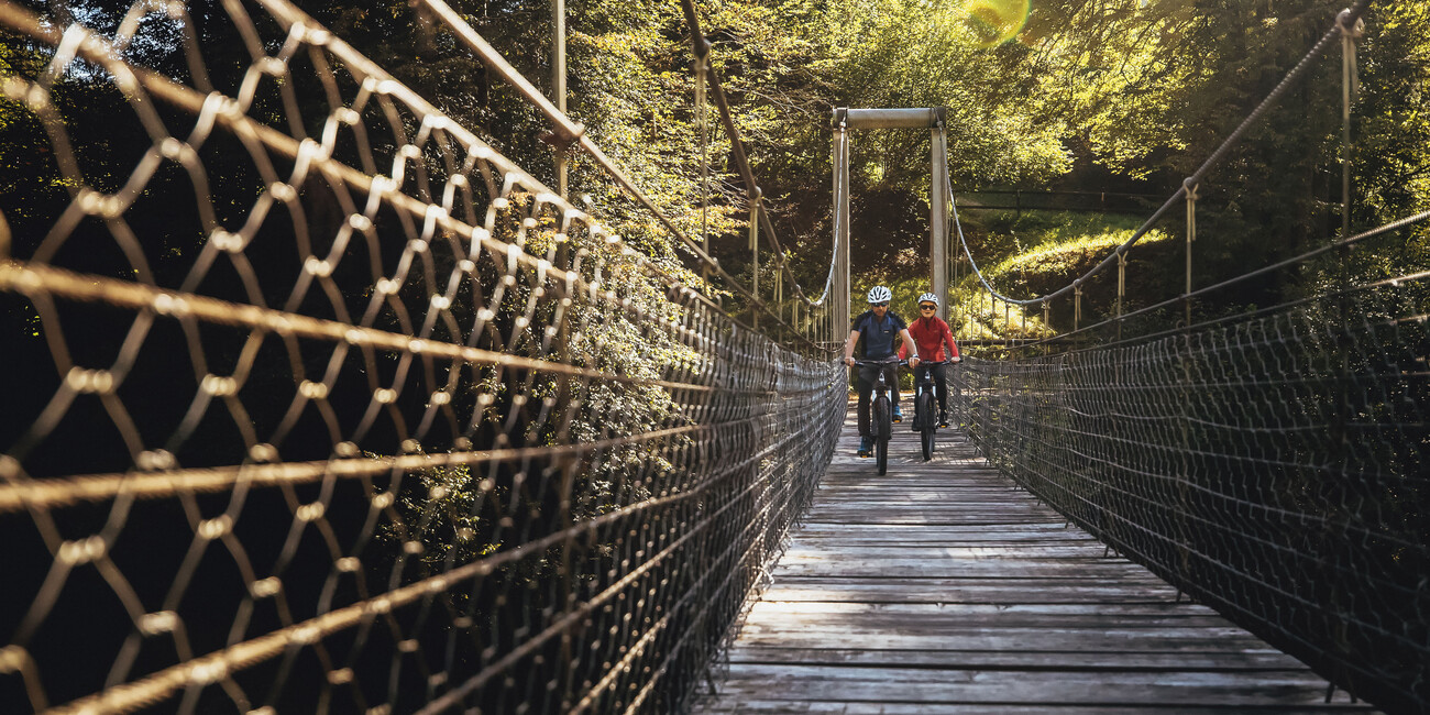 NA KOLE ZA POCHUTNÁNÍM #8