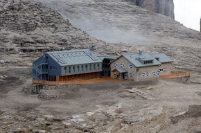 Im Trentino begrüßen die Berghütten wieder ihre Gäste