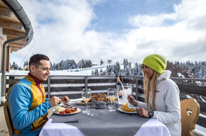 Touren im Schnee zu Trentinos schönsten Gourmet-Berghütten 