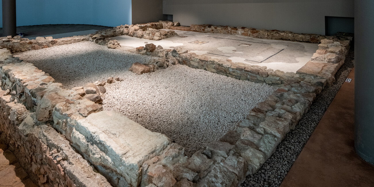 ZÁHADY ŘÍMSKÉ VILY V TRENTU #1