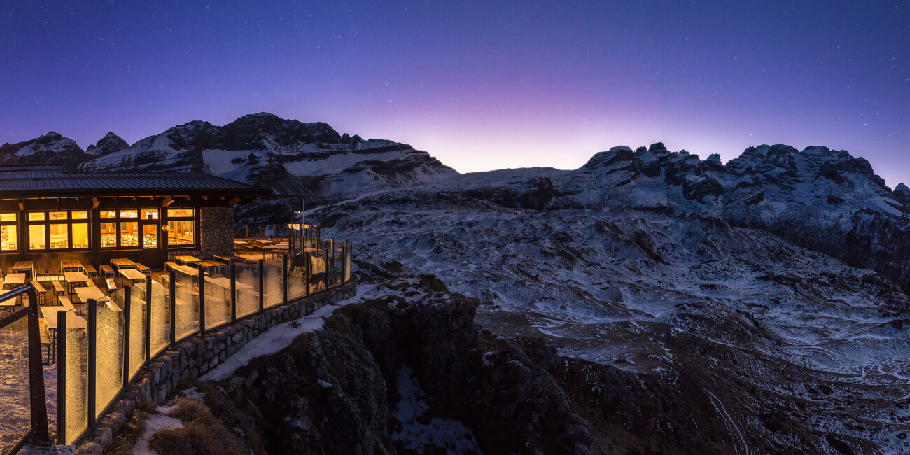 SKIING FROM DAWN TO DUSK #1