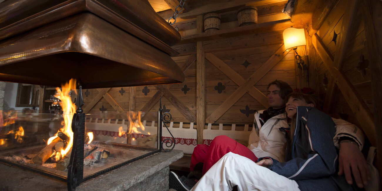 A SLALOM BETWEEN GOURMET MOUNTAIN HUTS  #5