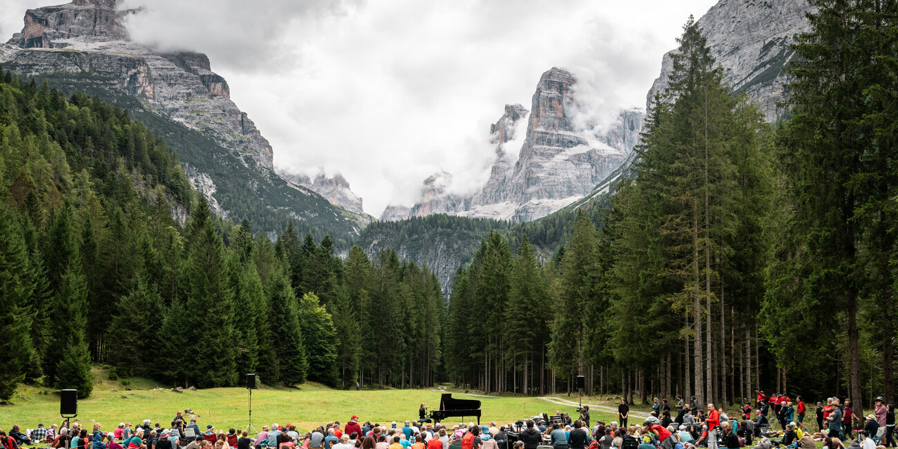 FRIDA BOLLANI MAGONI, UNA MAGIA DI NOTE E DI GIOCHI DI ECHI CON LE ROCCE #3