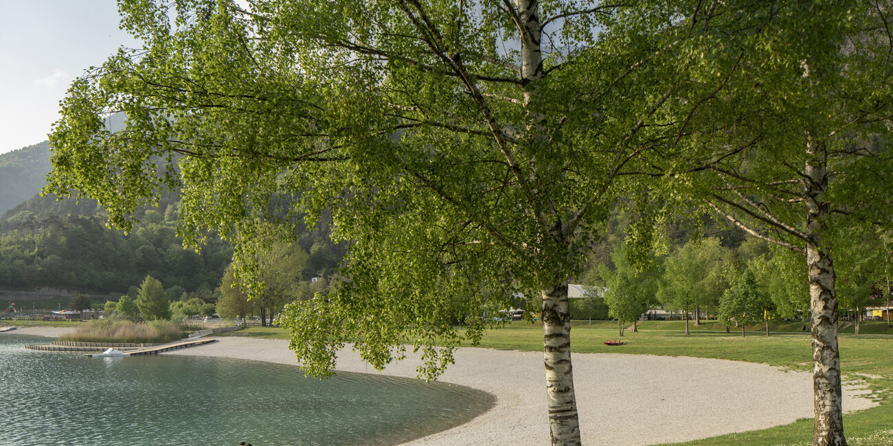 WALK BETWEEN WATER AND SKY IN TRENTINO, WHERE EACH LAKE HAS ITS OWN COLOUR #1