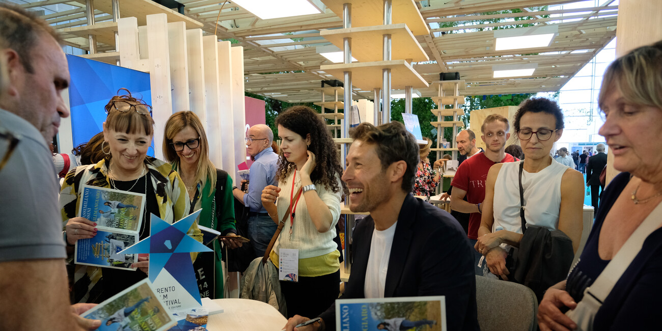 AL SALONE DI TORINO SUCCESSO PER LA SALA DELLA MONTAGNA  #2