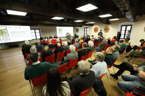 La coralità alpina festeggia 100 anni 			
