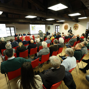 La coralità alpina festeggia 100 anni 			