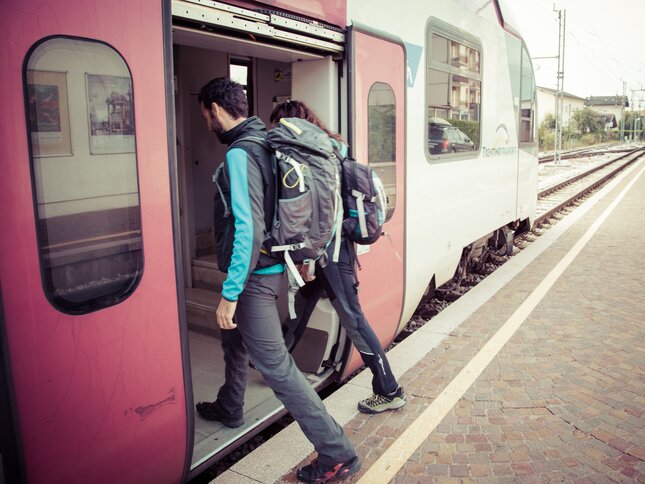 Malè - Hoe kom je er met de trein - Station “Trento Malé Mezzana”