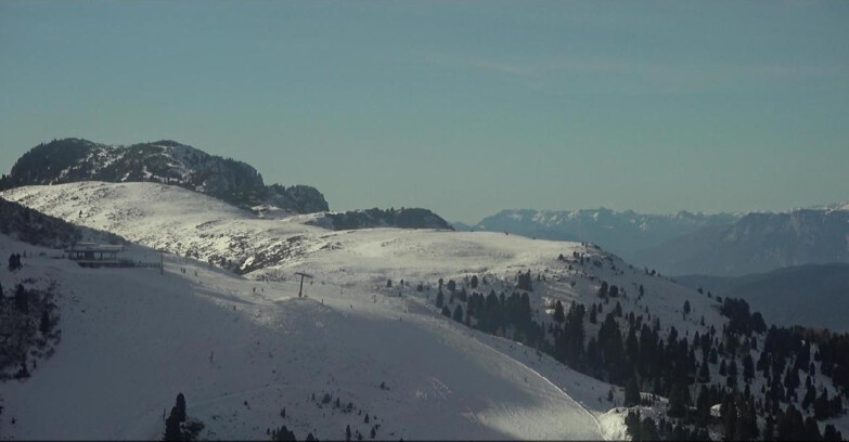 Webcam Pampeago  - Predazzo -  Obereggen - Chair lift Monte Agnello