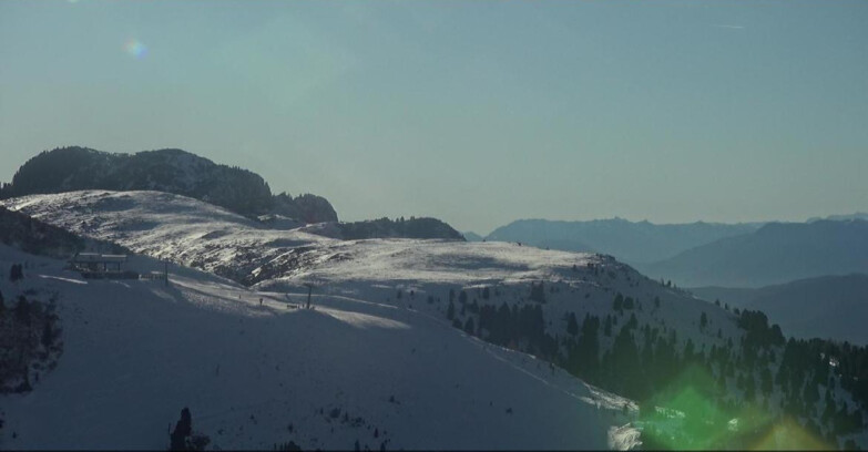 Webcam Pampeago  - Predazzo -  Obereggen - Chair lift Monte Agnello