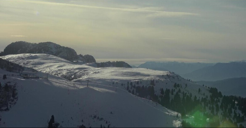 Webcam Pampeago  - Predazzo -  Obereggen - Chair lift Monte Agnello