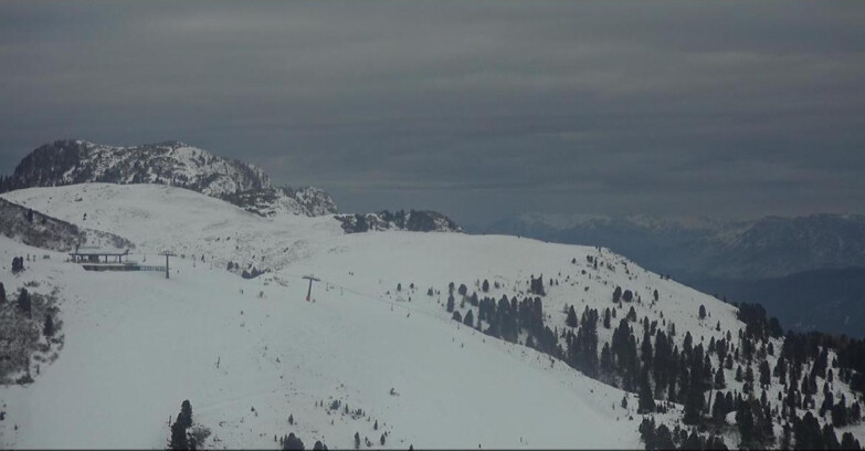 Webcam Pampeago  - Predazzo -  Obereggen - Chair lift Monte Agnello