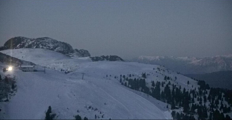 Webcam Pampeago  - Predazzo -  Obereggen - Chair lift Monte Agnello