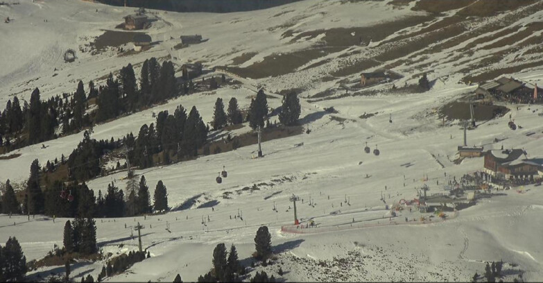 Webcam Pampeago  - Predazzo -  Obereggen - Zischg und Ganischger Berghütten