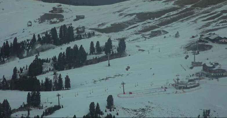 Webcam Pampeago  - Predazzo -  Obereggen - Zischg und Ganischger Berghütten