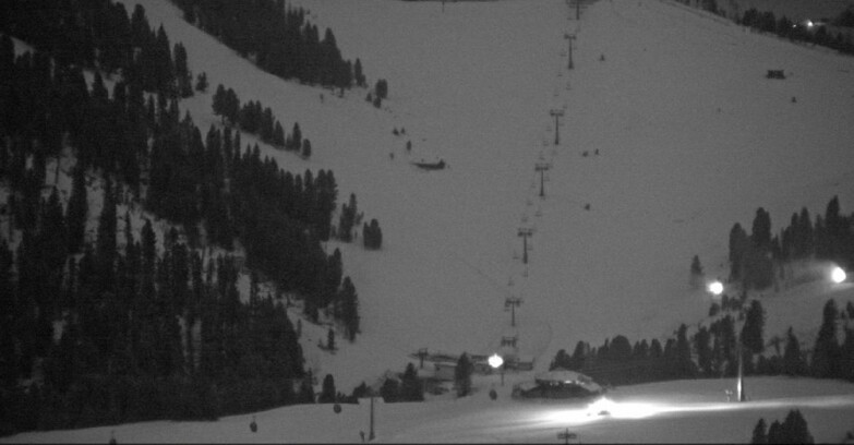 Webcam Пампеаго - Предаццо - Оберегген	 - Chair lift Obereggen