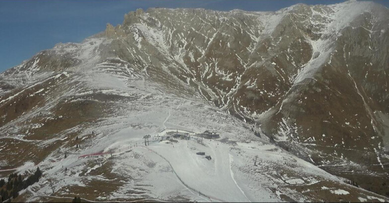 Webcam Pampeago  - Predazzo -  Obereggen - Mountain hut Passo Feudo