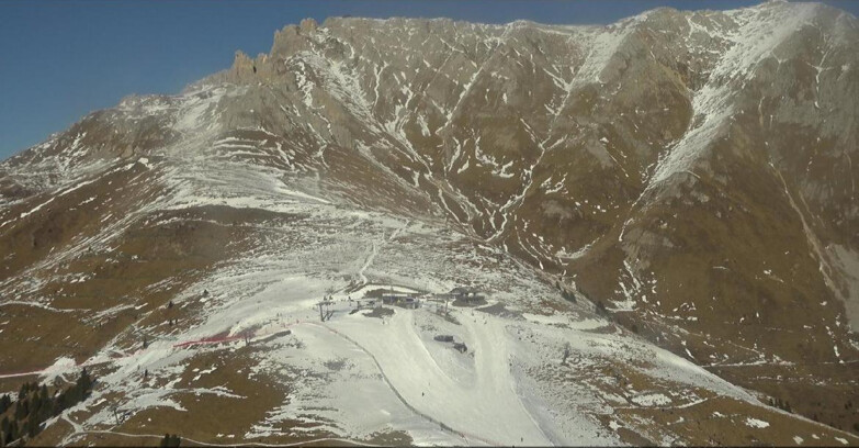 Webcam Pampeago  - Predazzo -  Obereggen - Mountain hut Passo Feudo