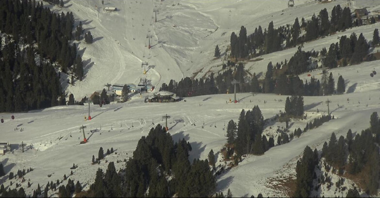 Webcam Pampeago  - Predazzo -  Obereggen - Mountain hut Latemar