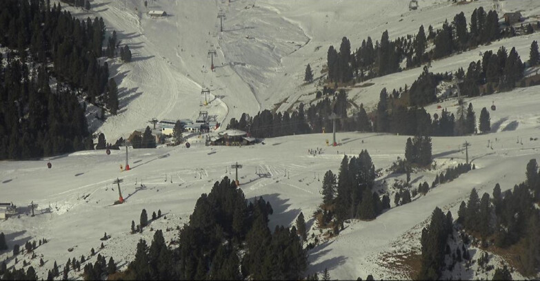 Webcam Pampeago  - Predazzo -  Obereggen - Mountain hut Latemar