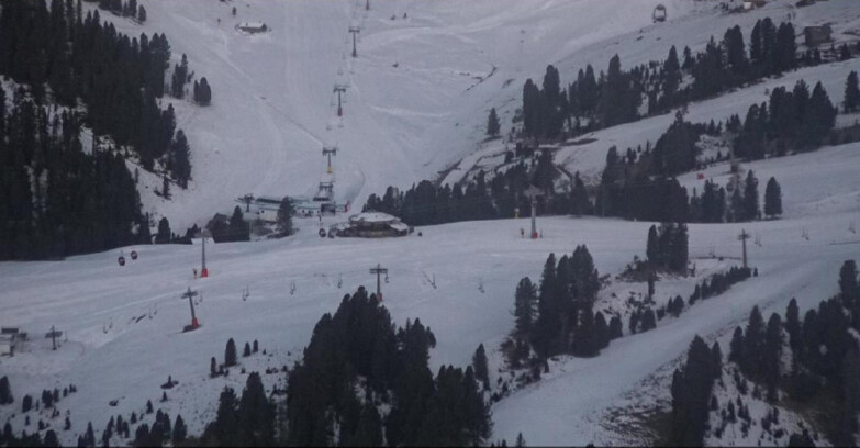 Webcam Pampeago  - Predazzo -  Obereggen - Mountain hut Latemar