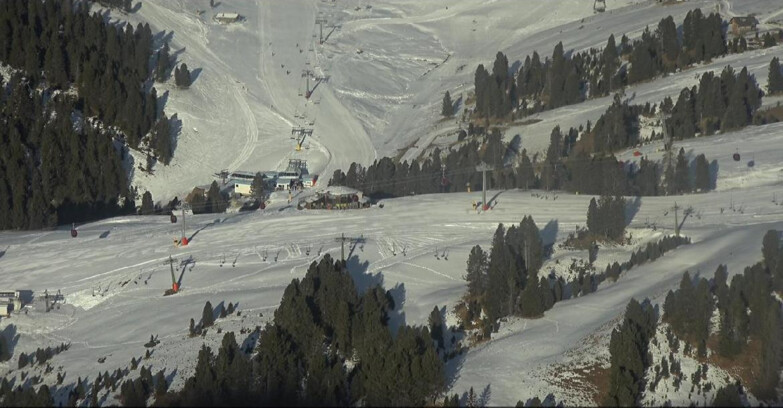 Webcam Pampeago  - Predazzo -  Obereggen - Mountain hut Latemar