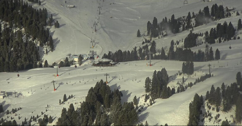 Webcam Пампеаго - Предаццо - Оберегген	 - Mountain hut Latemar