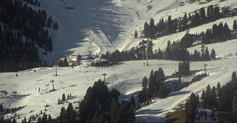 Webcam Pampeago  - Predazzo -  Obereggen - Mountain hut Latemar