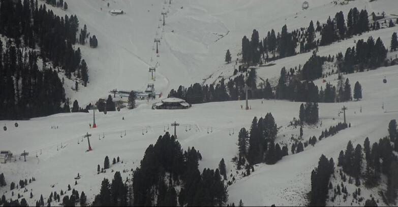 Webcam Pampeago  - Predazzo -  Obereggen - Mountain hut Latemar
