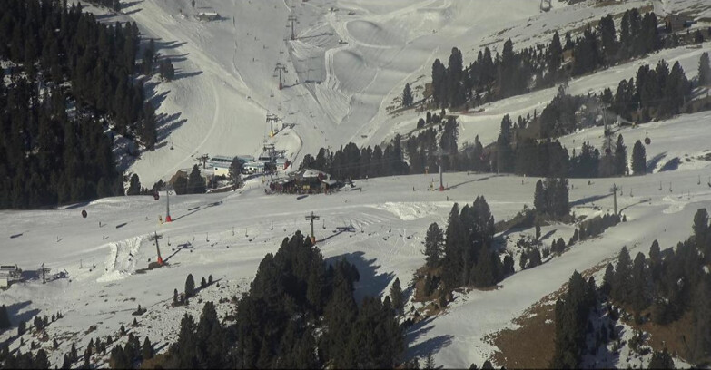 Webcam Pampeago  - Predazzo -  Obereggen - Mountain hut Latemar