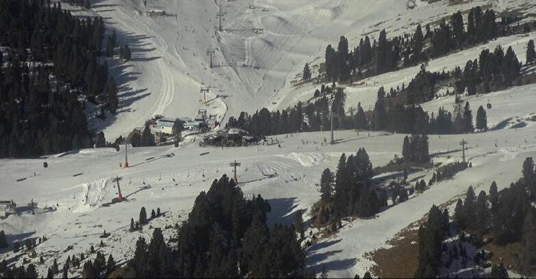 Webcam Pampeago  - Predazzo -  Obereggen - Mountain hut Latemar