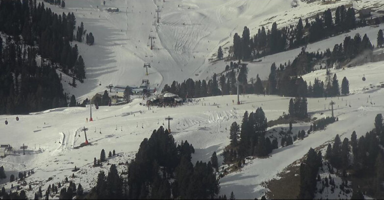 Webcam Pampeago  - Predazzo -  Obereggen - Mountain hut Latemar