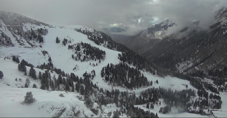 Webcam Пампеаго - Предаццо - Оберегген	 - Pista Agnello