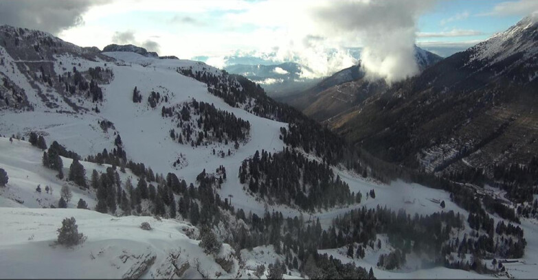 Webcam Пампеаго - Предаццо - Оберегген	 - Pista Agnello